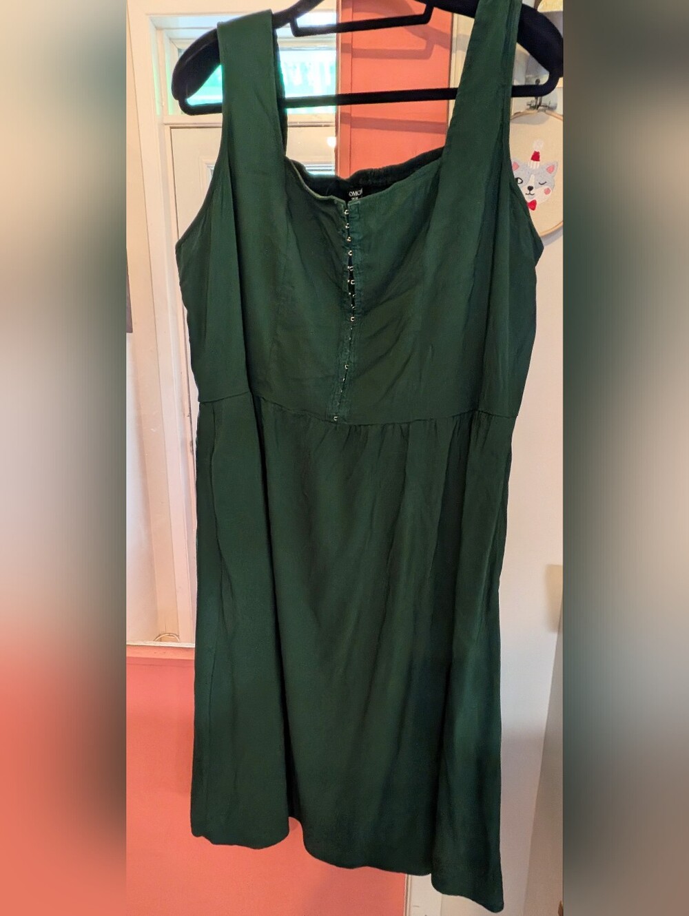 BloomChic Deep Green Midi Dress with Button-Front Plus Size US26